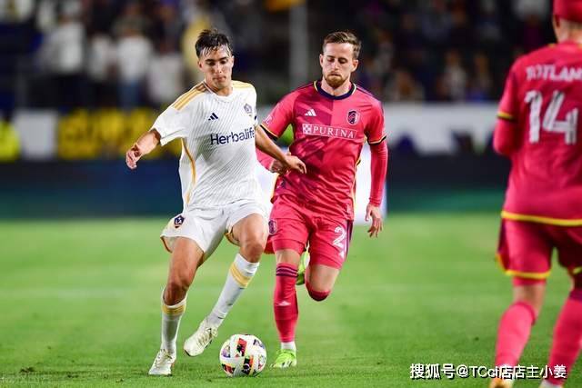 TA：切尔西仅8名球员参加世界杯，这对新帅阿隆索是利好消息